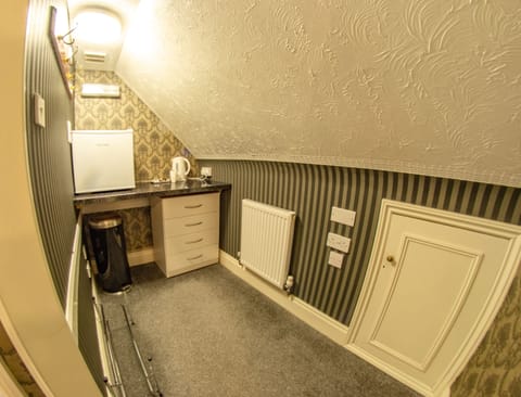 Basic Single Room, 1 Twin Bed | Free WiFi