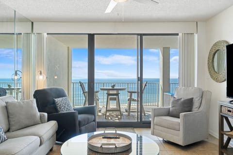 Condo, Multiple Beds (Windward Pointe 603) | Living area