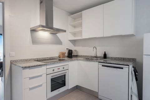 c883da3c-68ad-47ba-a694-b6f3ebd9b1fa