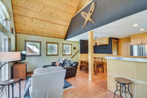 Fairplay Vacation Rental | 2BR + Loft | 2BA | 1,154 Sq Ft | Stairs Required
