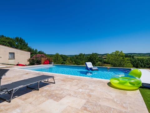 Water, Sky, Swimming Pool, Building, Azure, Outdoor Furniture, Tree, Shade, House, Leisure