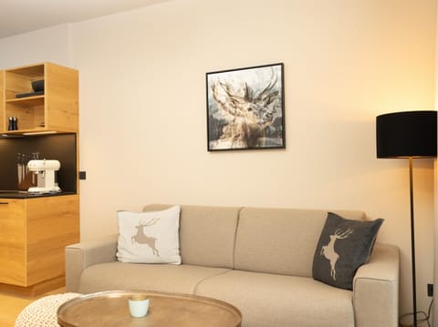 Apartment | Living area