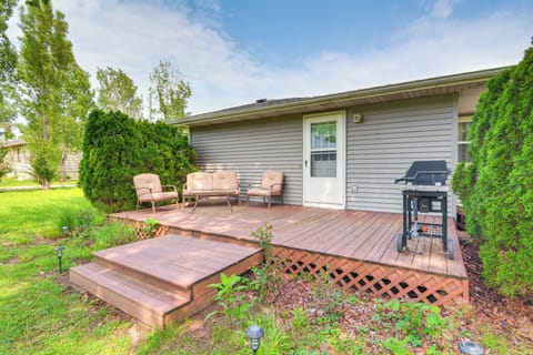 Stockton Vacation Rental | 3BR | 2BA | 5 Steps to Enter | 1,450 Sq Ft