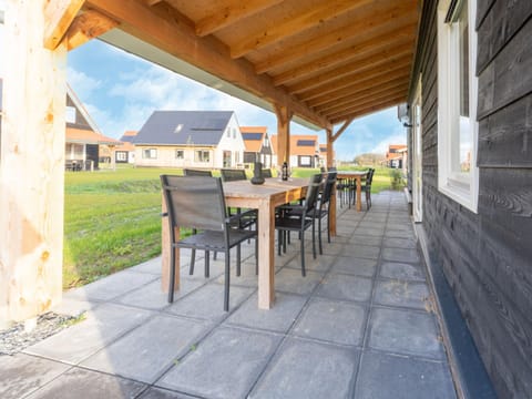 House | Dining