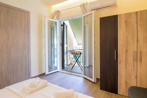 City Apartment | 2 bedrooms, iron/ironing board, free WiFi, bed sheets