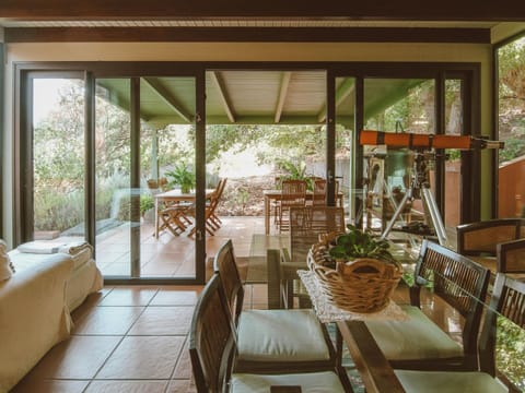 House | Dining