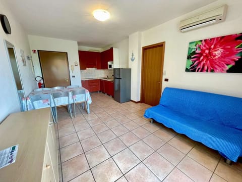 Apartment | Living room