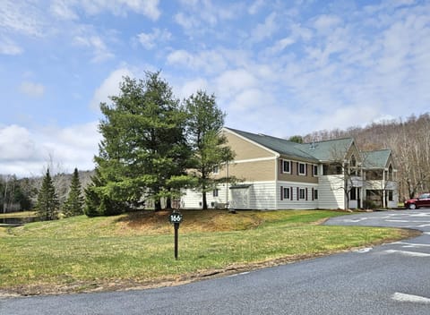 166 Forest Ridge Drive