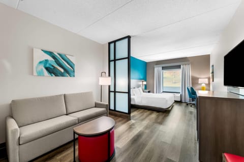 Premium bedding, desk, blackout drapes, iron/ironing board