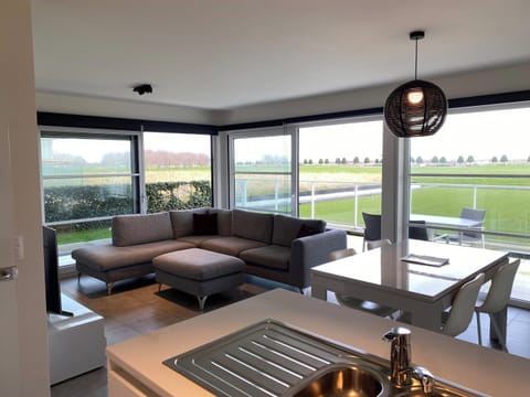 Apartment | Living area