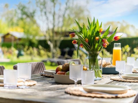 House | Dining