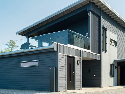 House | Exterior