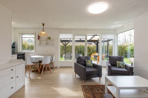 House | Dining