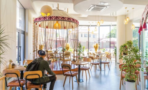 Cafe