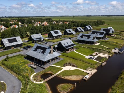 Villa | Exterior