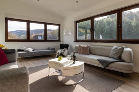 House | Living room