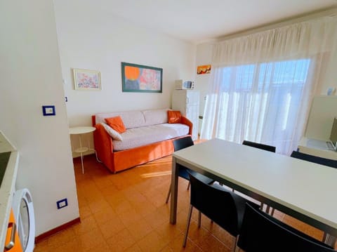 Apartment | Living room