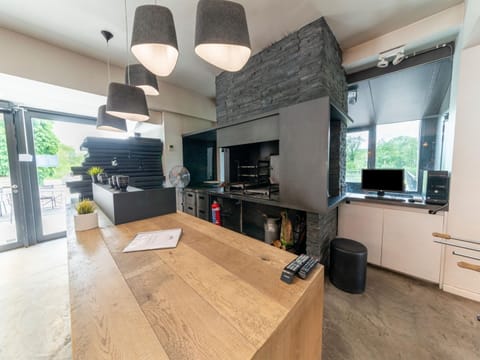 House | Private kitchen | Highchair