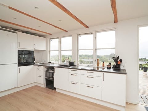 House | Private kitchen