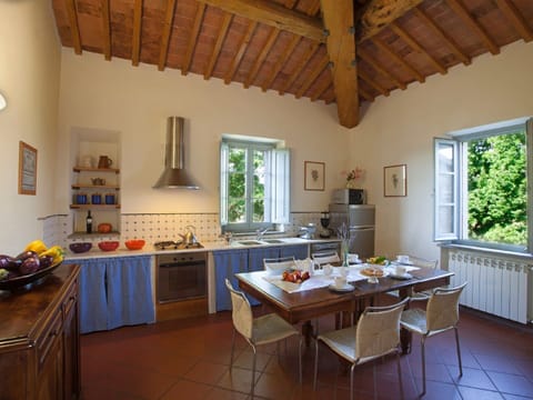 House | Private kitchen