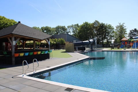 Chalet | Pool | Outdoor pool
