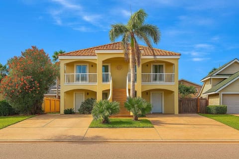 Apartment, 2 Bedrooms | Exterior