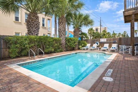 Apartment, 2 Bedrooms | Pool | Outdoor pool