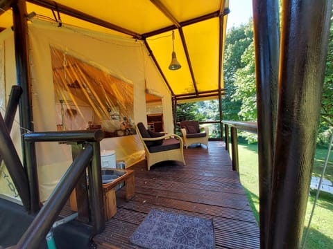 Tent | Balcony