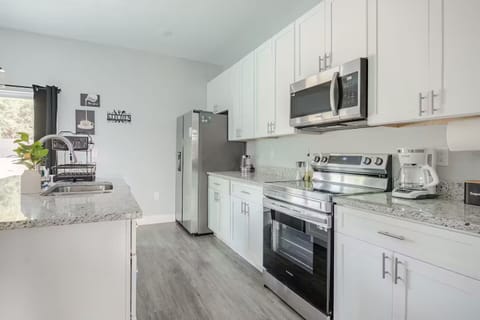 Beautiful new kitchen 