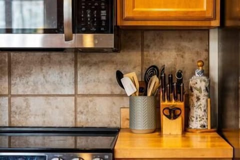 5669c0ae e242 40bd aab7 7ed09e3d2334