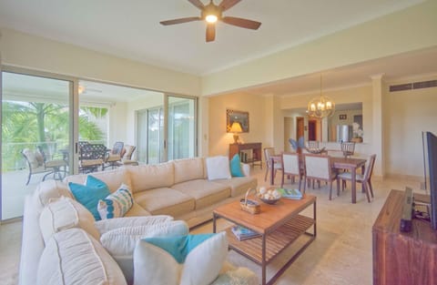 HDM 333 - Golf view apartment in exclusive resort, access to private beaches (5701)
