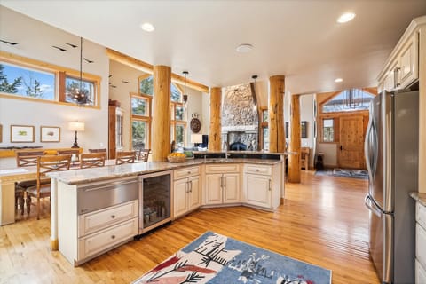 Kitchen - Frisco Fling - Frisco Vacation Rental