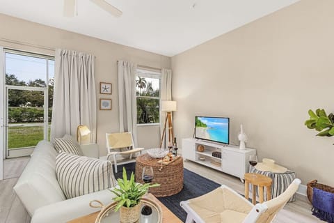 Share your space with friends