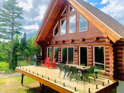 Spacious living, stunning views your adventure awaits.
