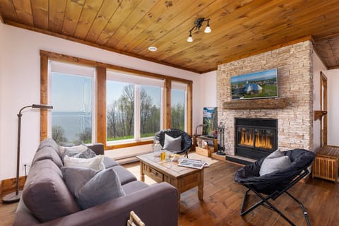 Inviting living with a view that steals the show.