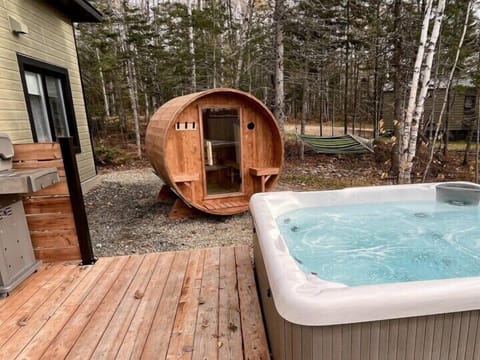 Let the outdoors be your spa, relaxation starts right here.