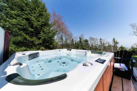 Relax, refresh, and make the most of the great outdoors.