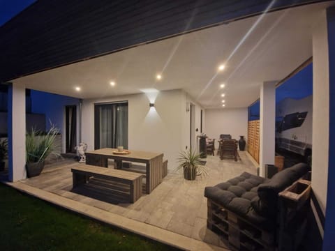 Apartment | Exterior