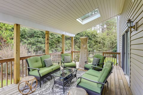 Newland Vacation Rental | 4BR | 4BA | Step-Free Access | 3,100 Sq Ft