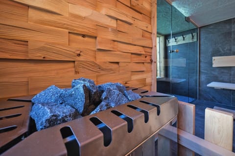 House | Spa treatment