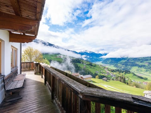 Apartment | Balcony