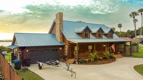 Crescent city Lake Rental