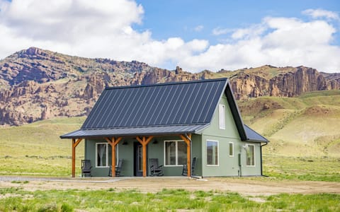 Welcome to Lazy Bear Cabin!