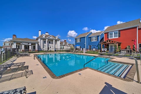 Afton Vacation Rental | 2BR | 2.5BA | Stairs Required | 1,100 Sq Ft