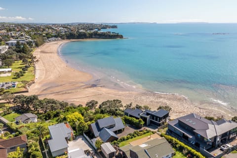 Browns Bay Beach