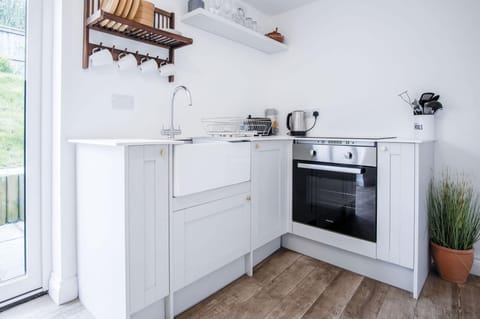 Microwave, oven, stovetop, toaster