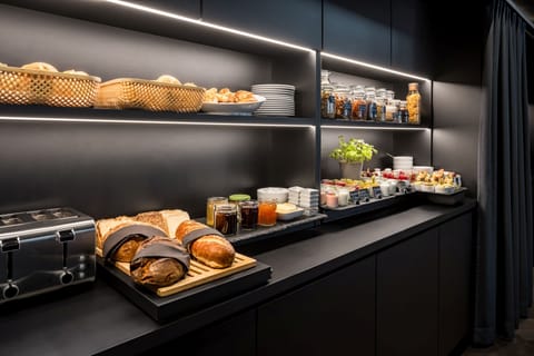 Daily buffet breakfast for a fee