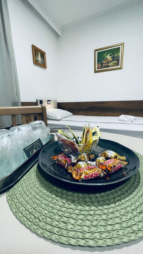 Classic Triple Room | Laptop workspace, free WiFi