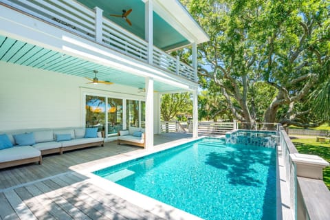 Pool, All Decked Out | Isle of Palms, SC | IOP Escapes
