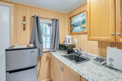 House (1 Bedroom) | Interior